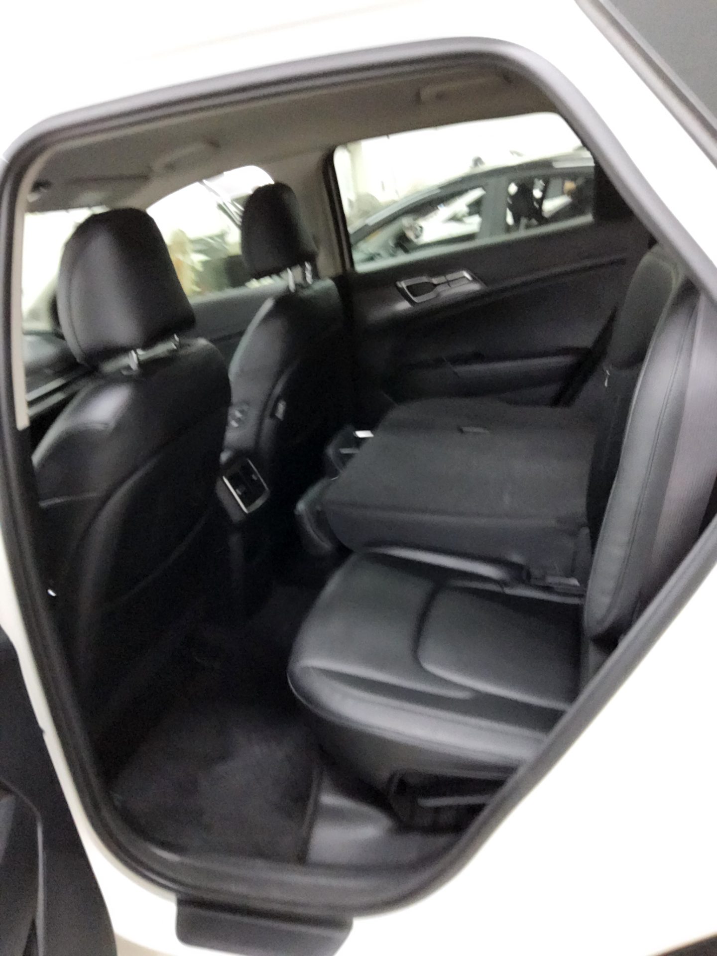2022 - kia sportage