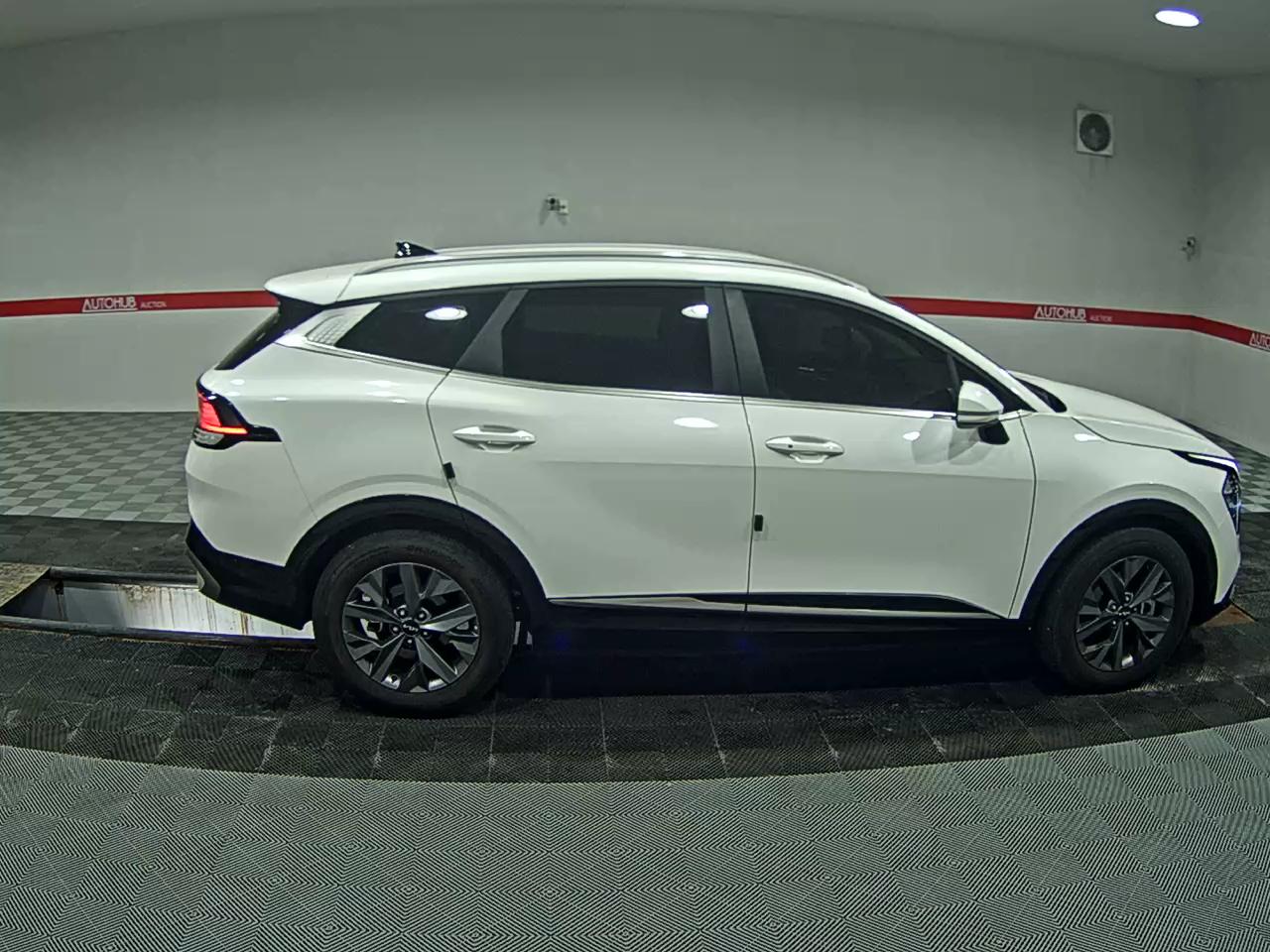 2022 - kia sportage