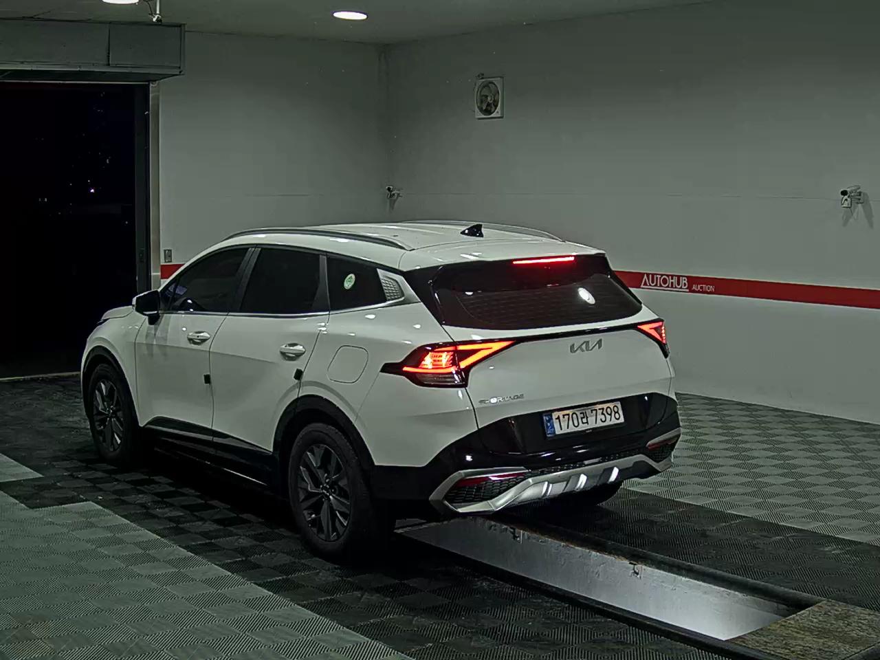 2022 - kia sportage