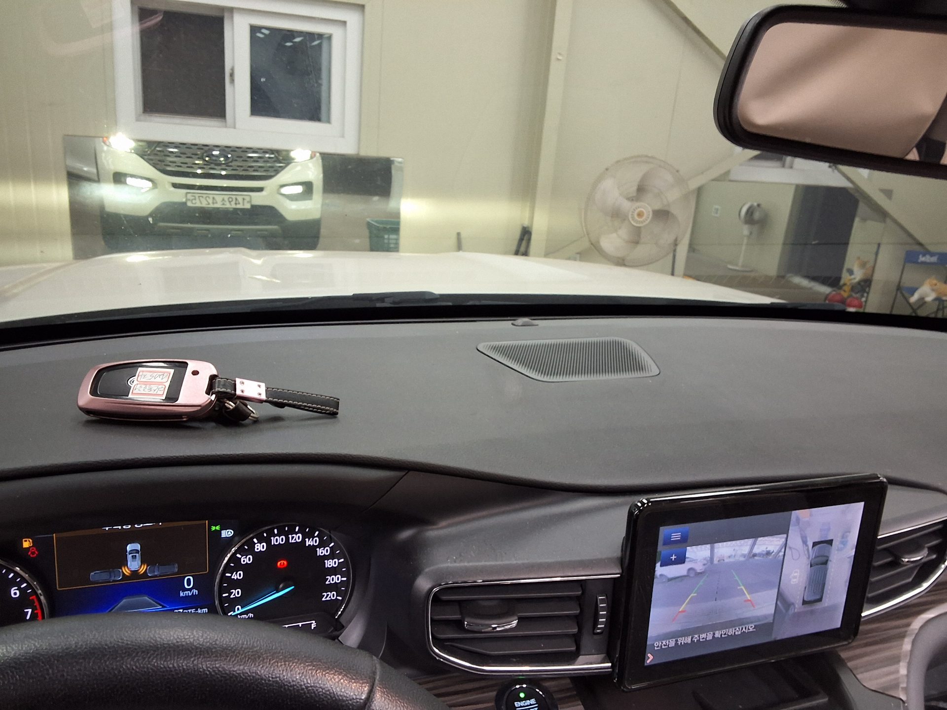 2020 - ford explorer