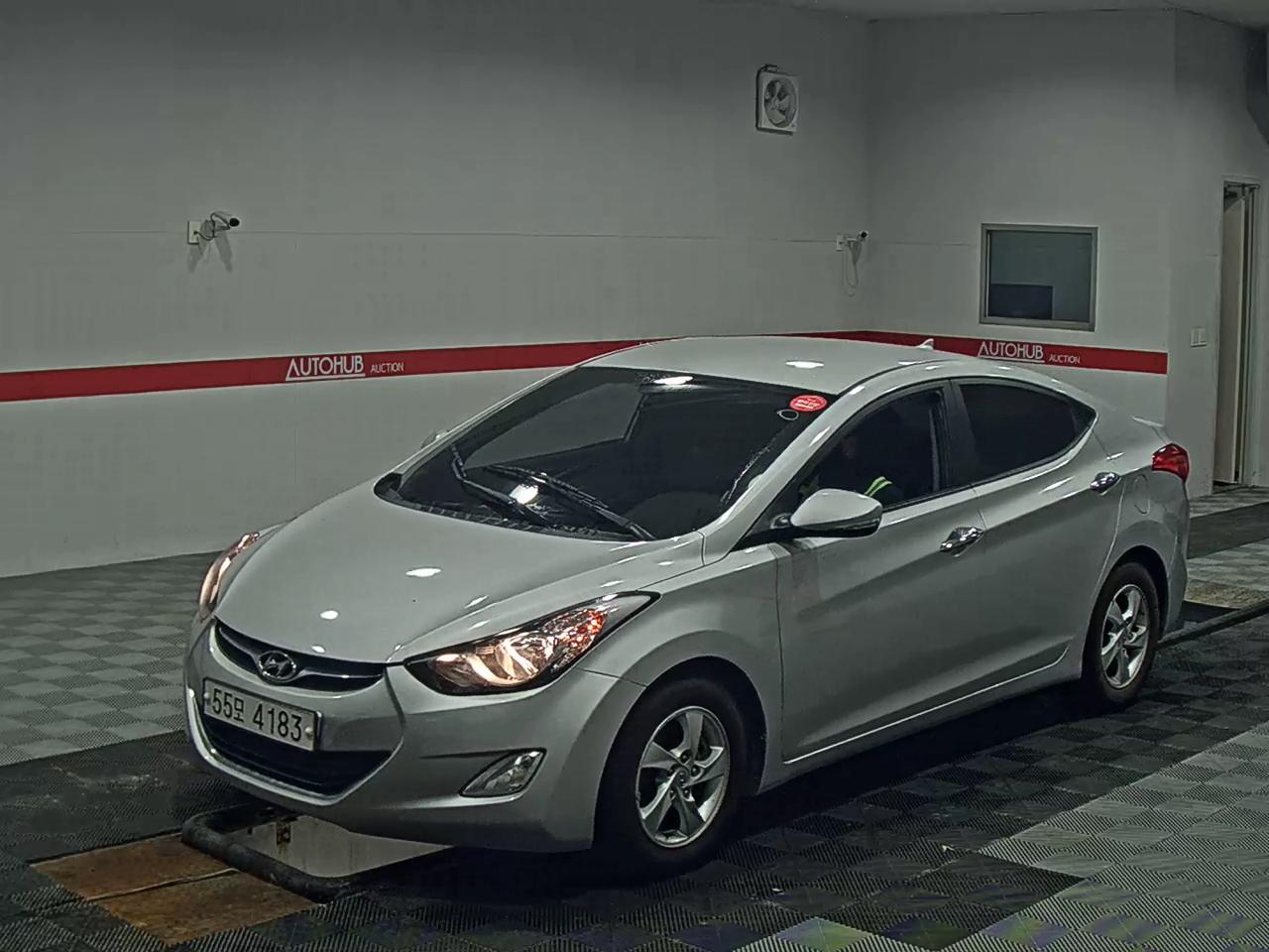 2011 - hyundai avante