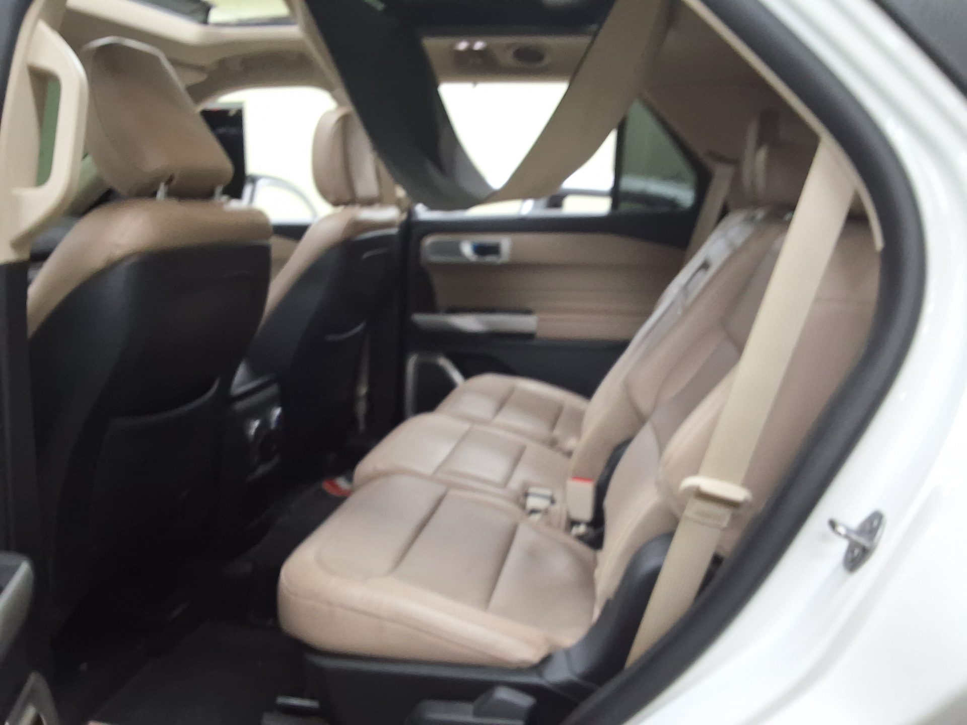 2020 - ford explorer