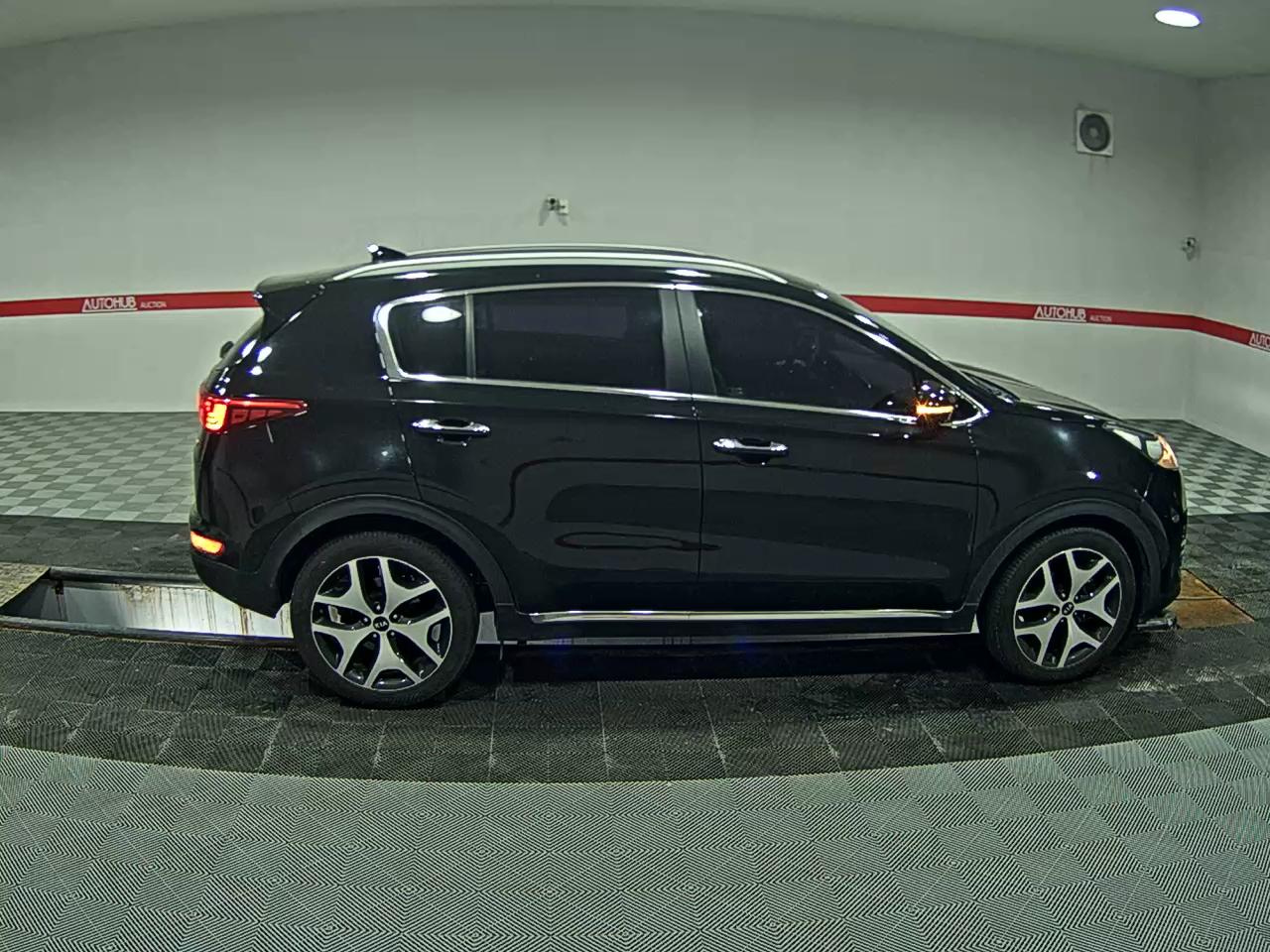 2016 - kia sportage