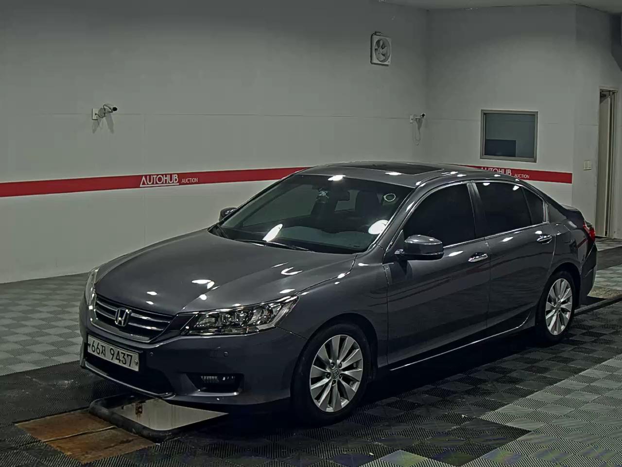 HONDA ACCORD (9TH GEN) EX-