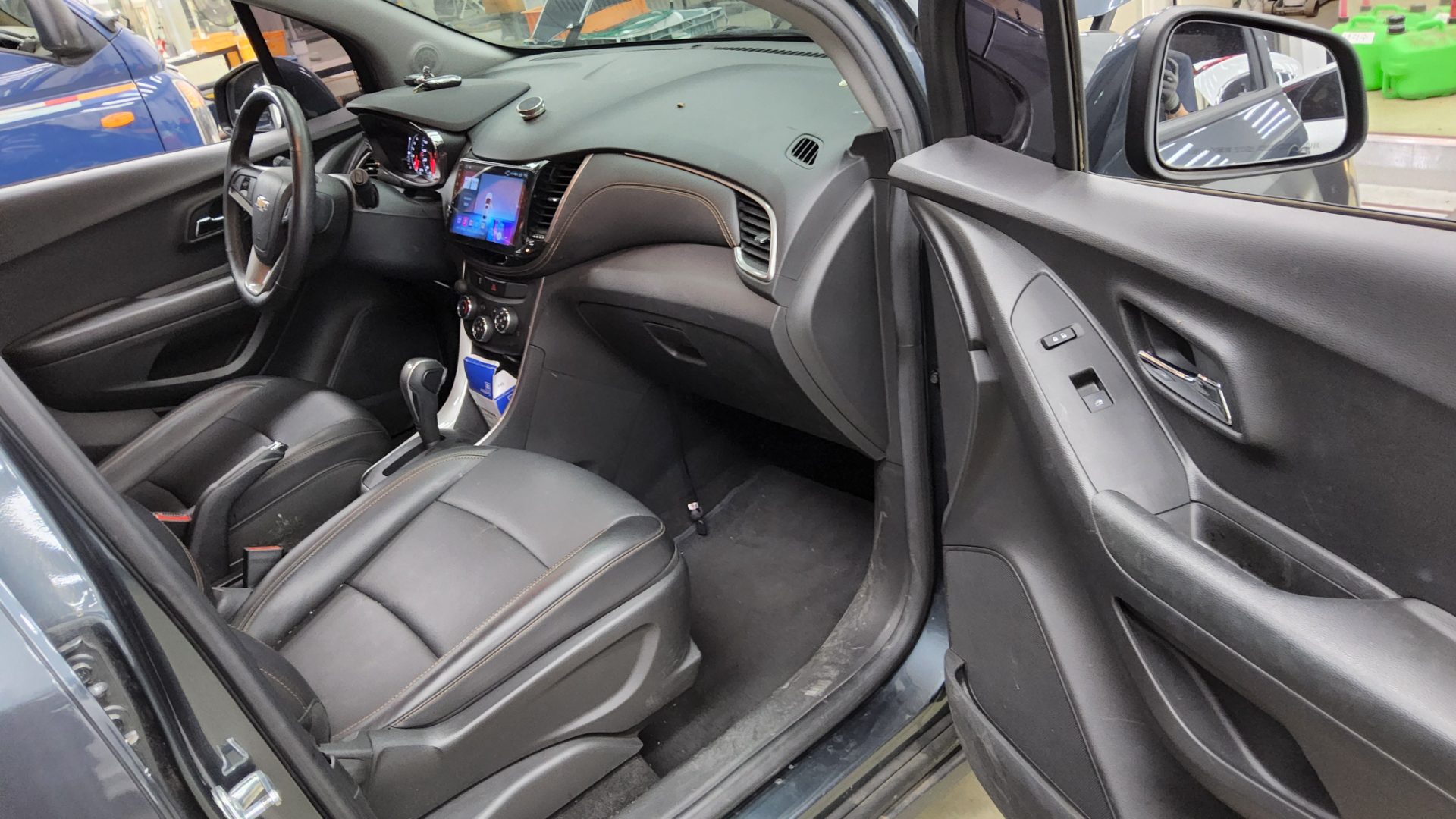 2021 - chevrolet trax