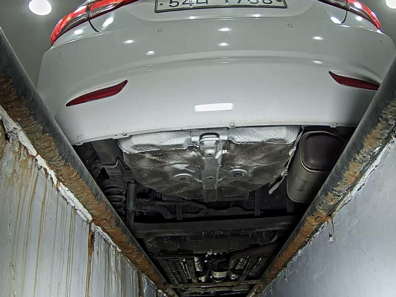 2012 - hyundai avante