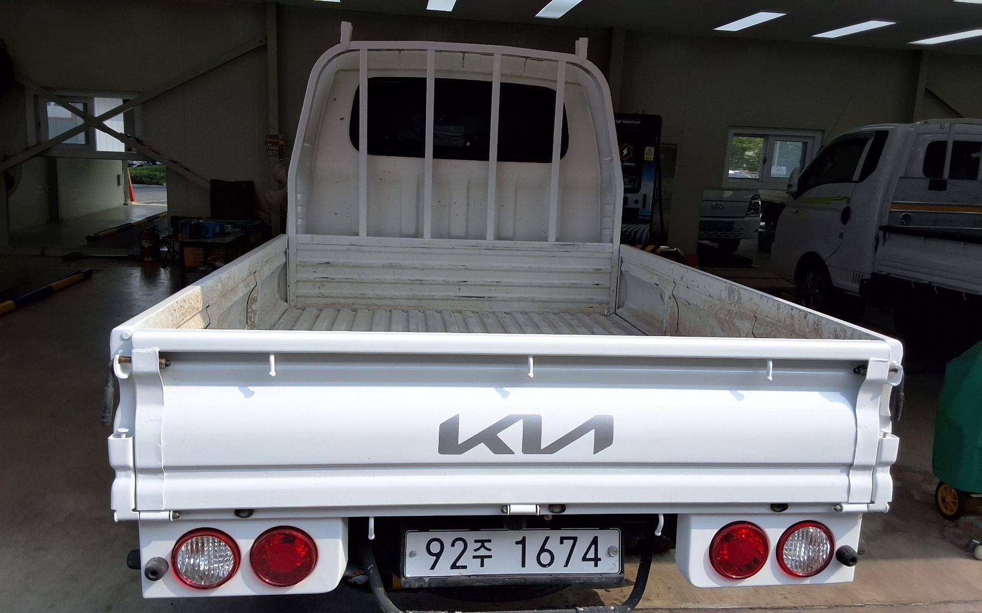 2022 - kia bongo