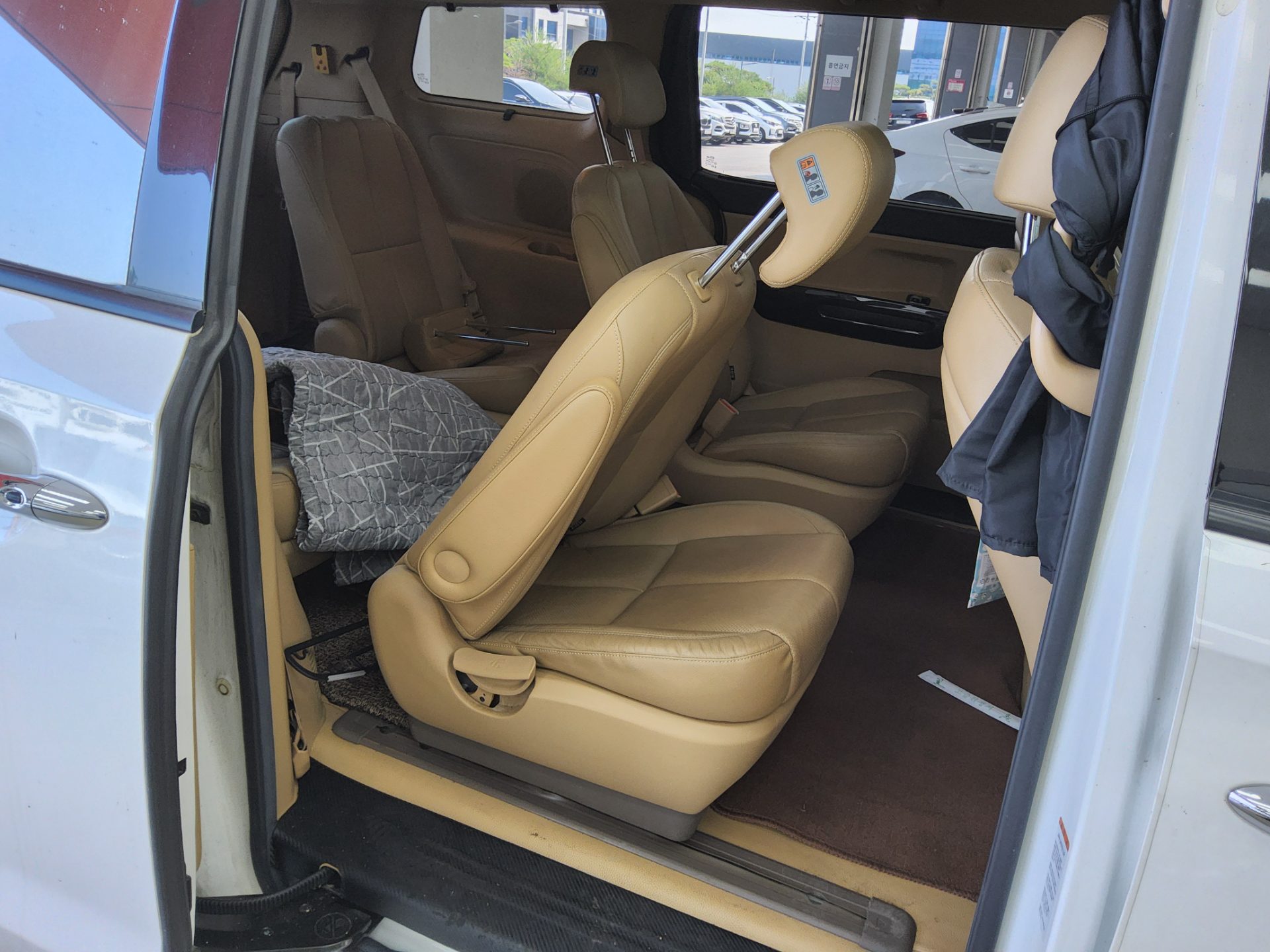 2015 - kia carnival