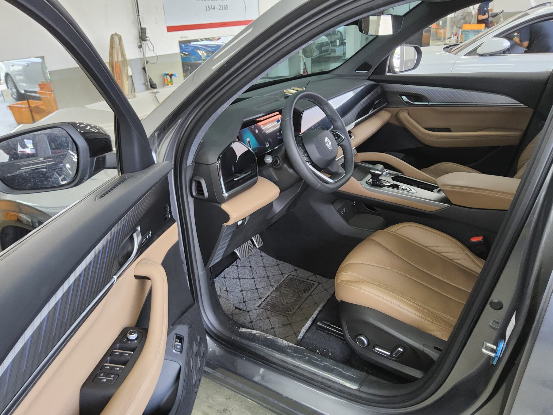 2025 - renault grand koleos