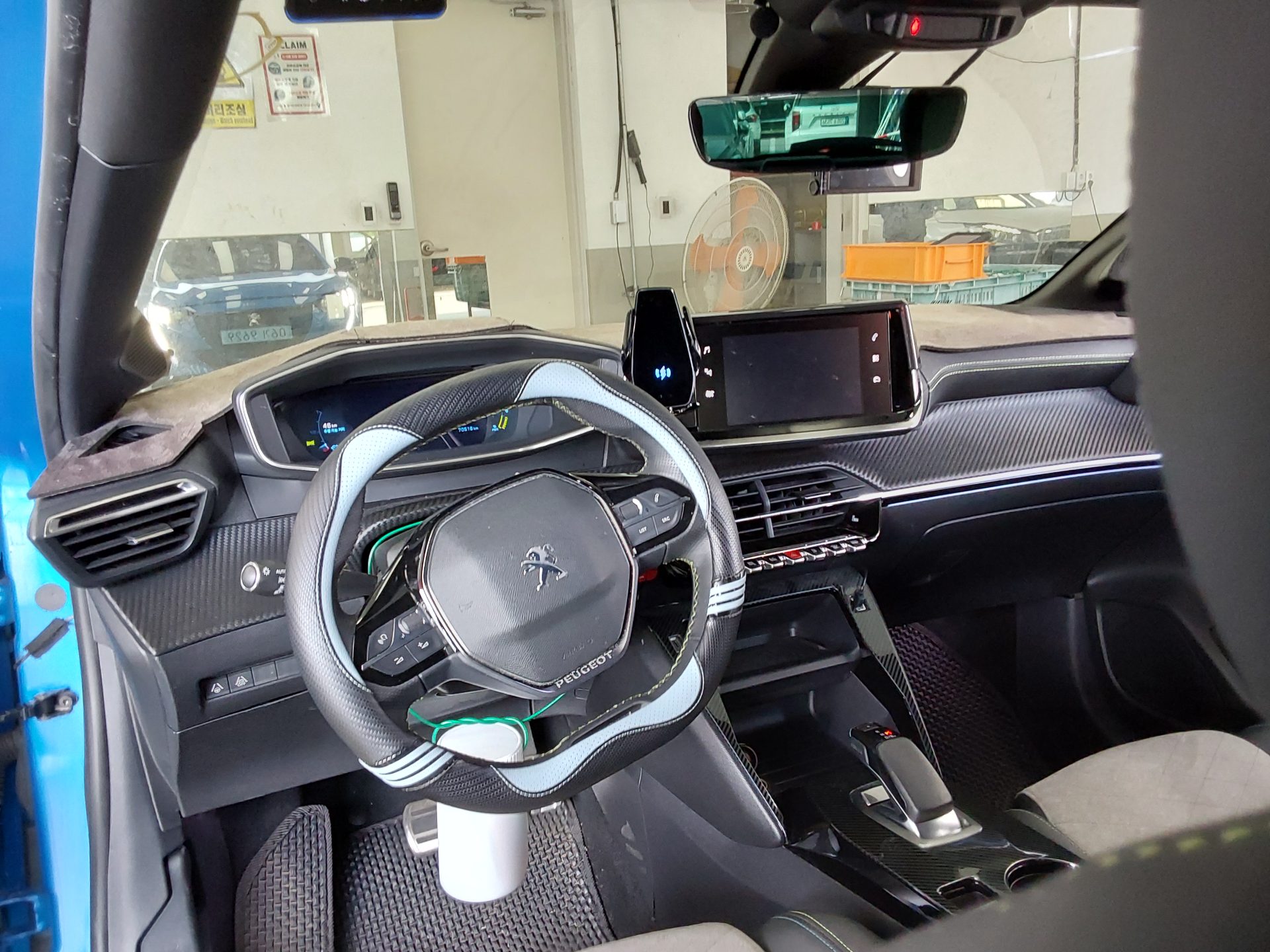 2021 - peugeot 208