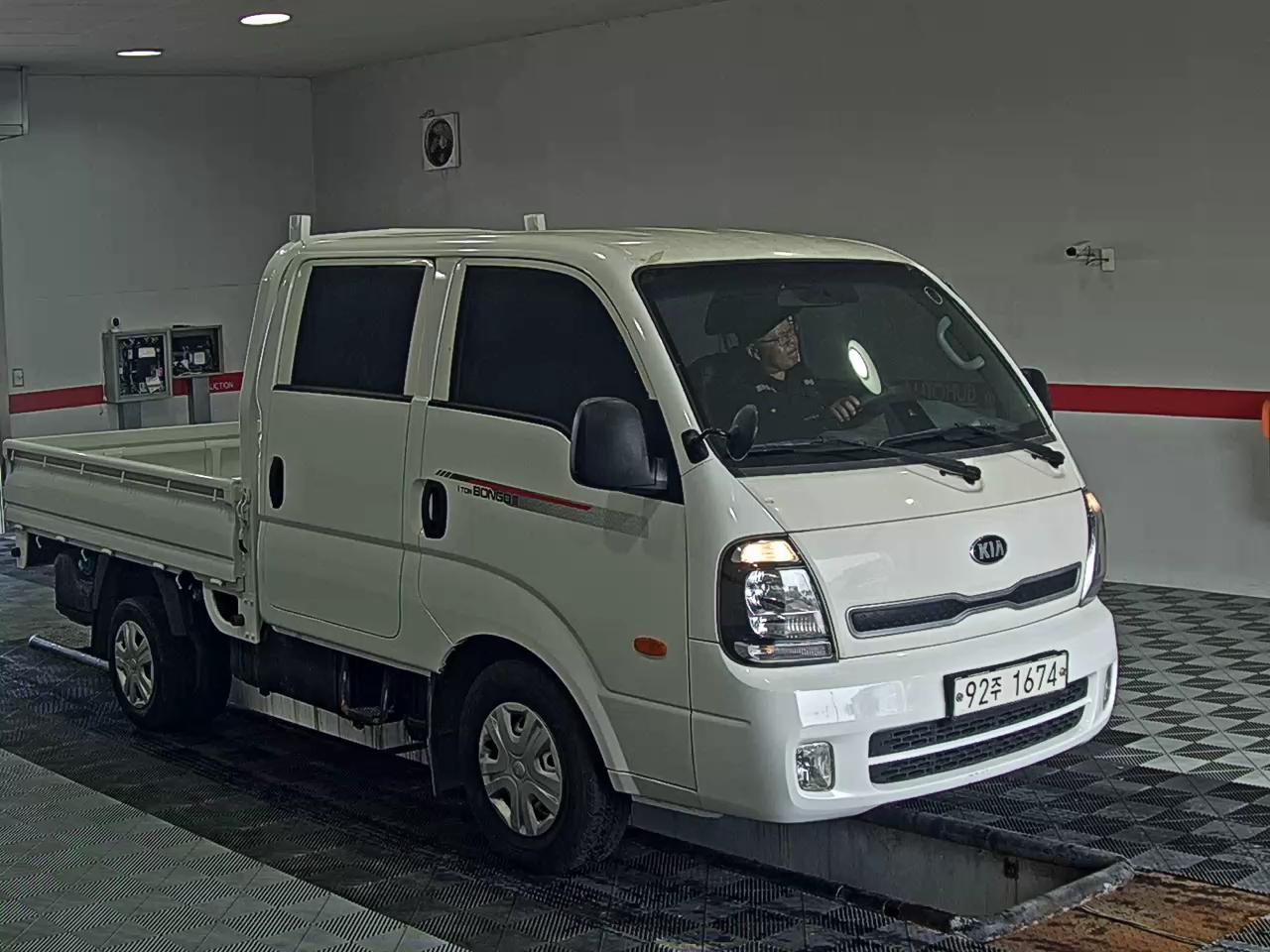 2022 - kia bongo