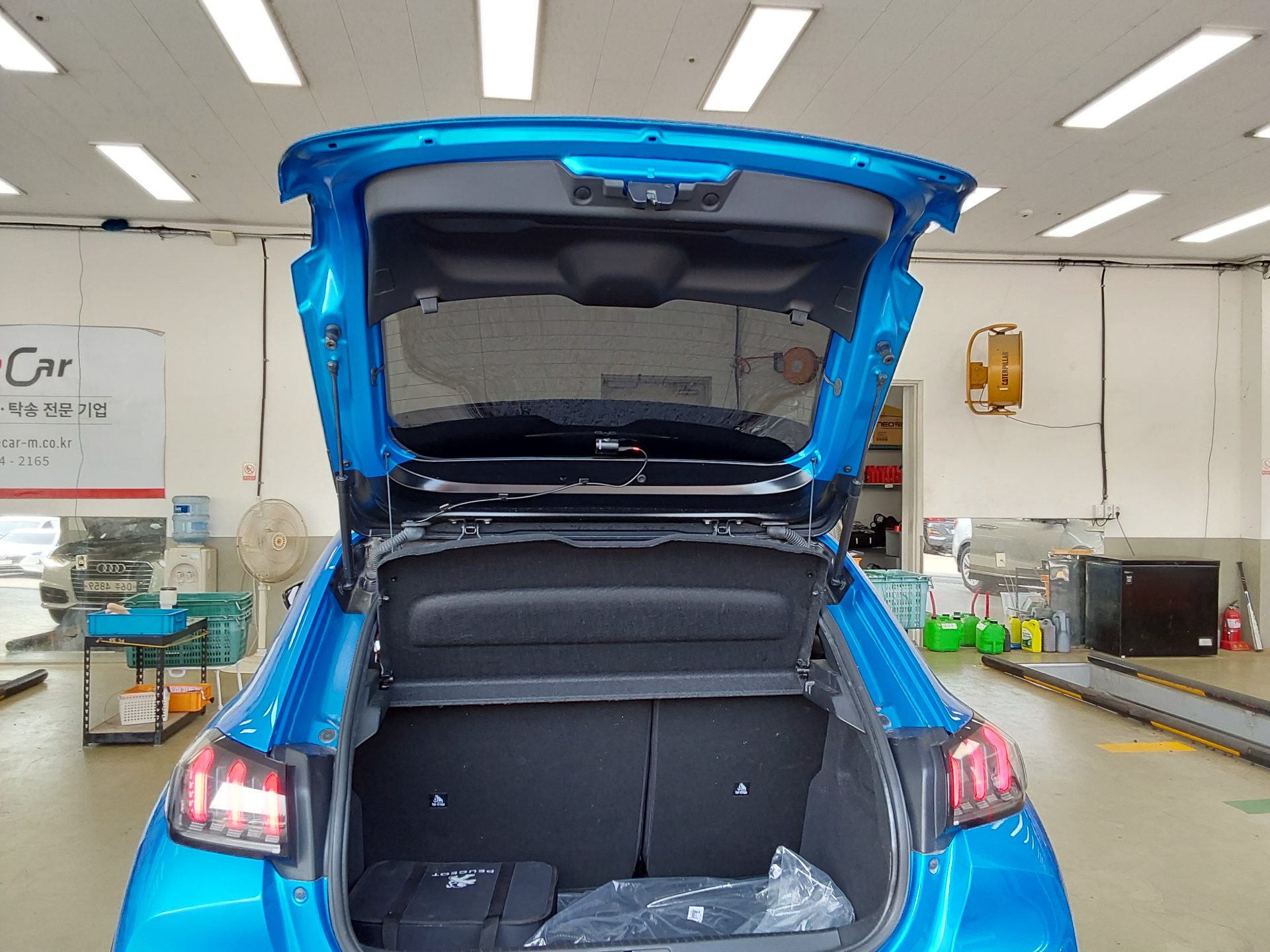 2021 - peugeot 208