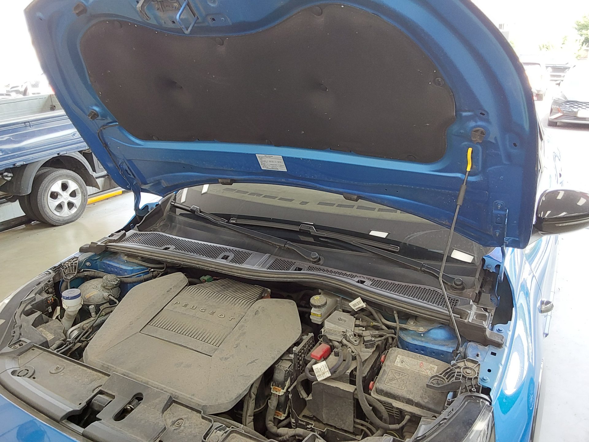 2021 - peugeot 208