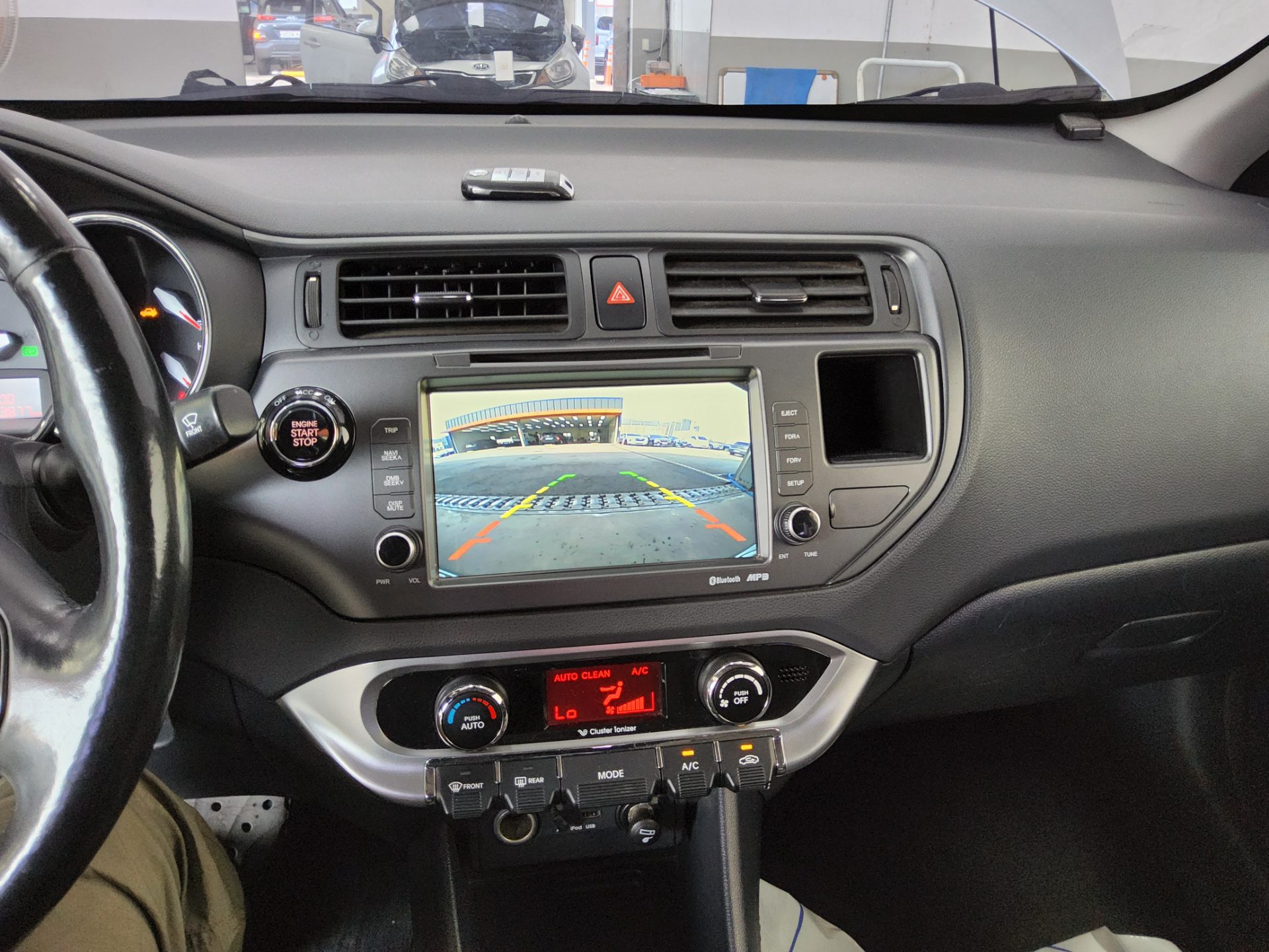 2014 - kia pride