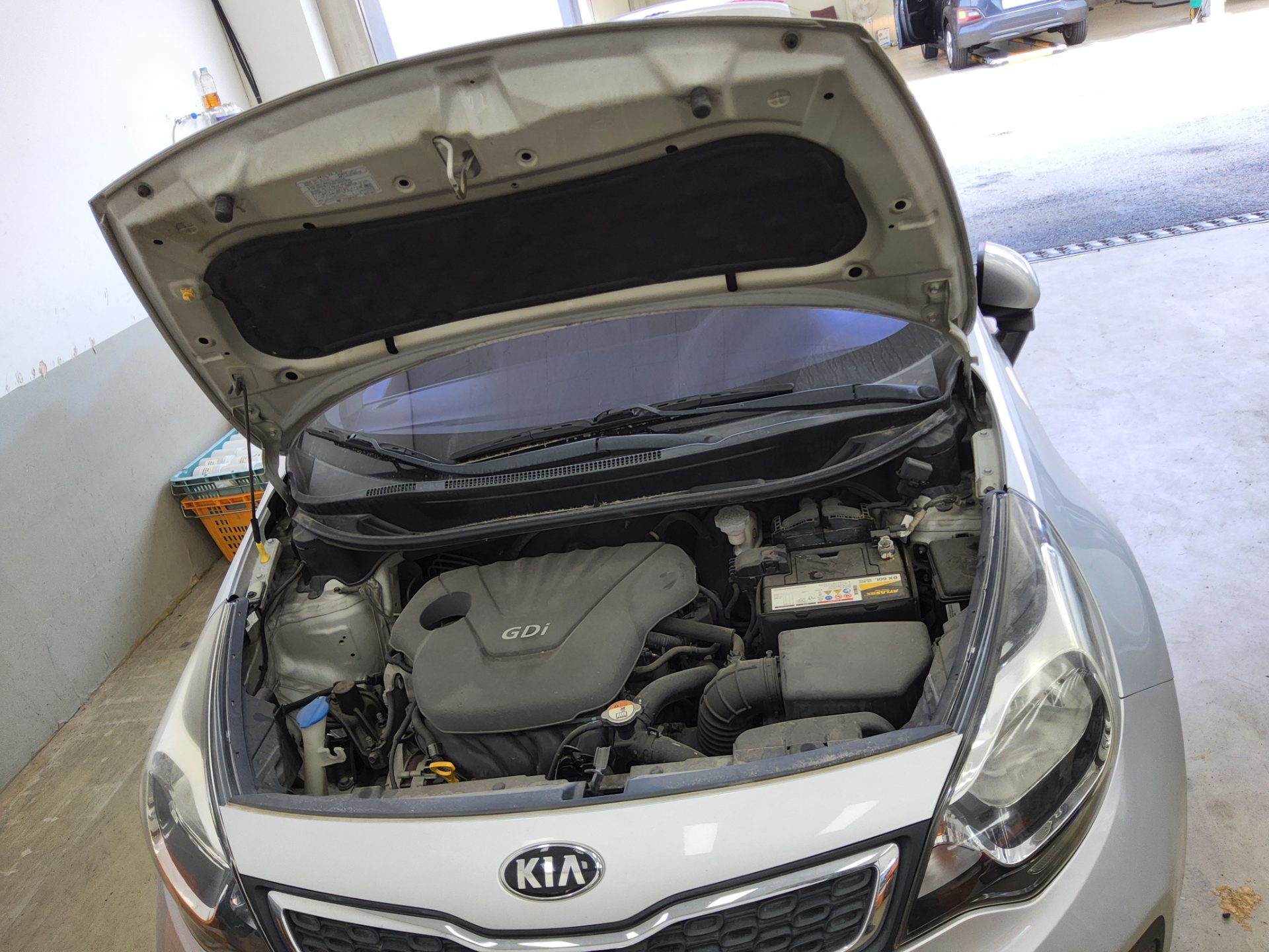 2014 - kia pride
