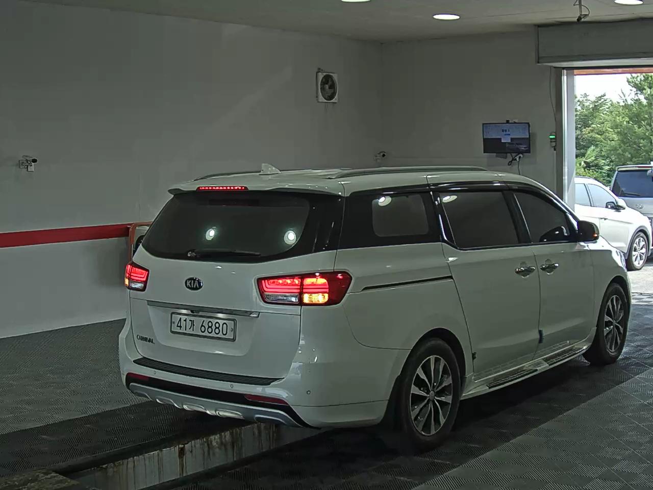 2015 - kia carnival