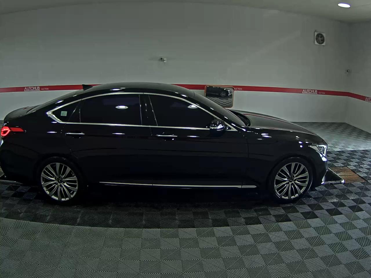 2017 - genesis g80