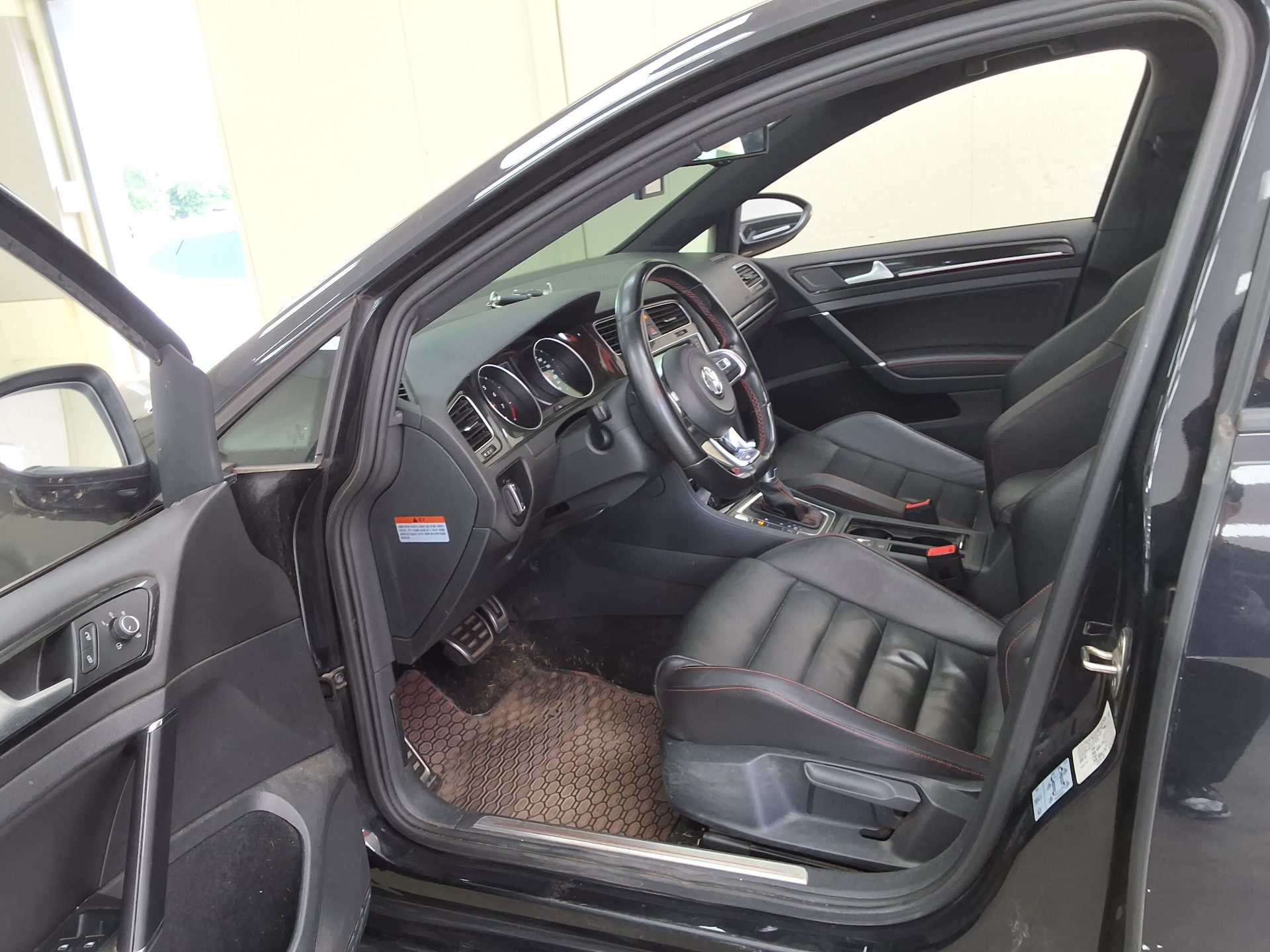 2015 - volkswagen golf