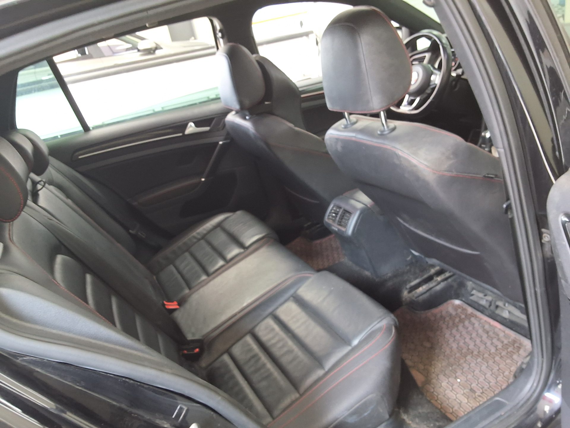 2015 - volkswagen golf