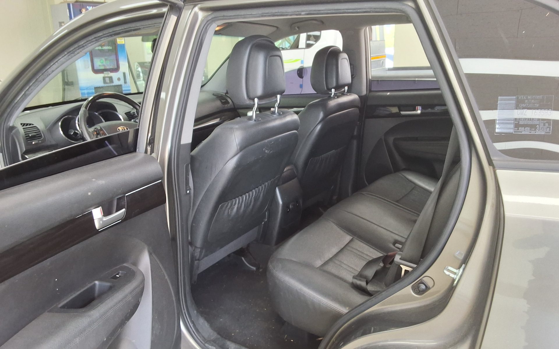2011 - kia sorento