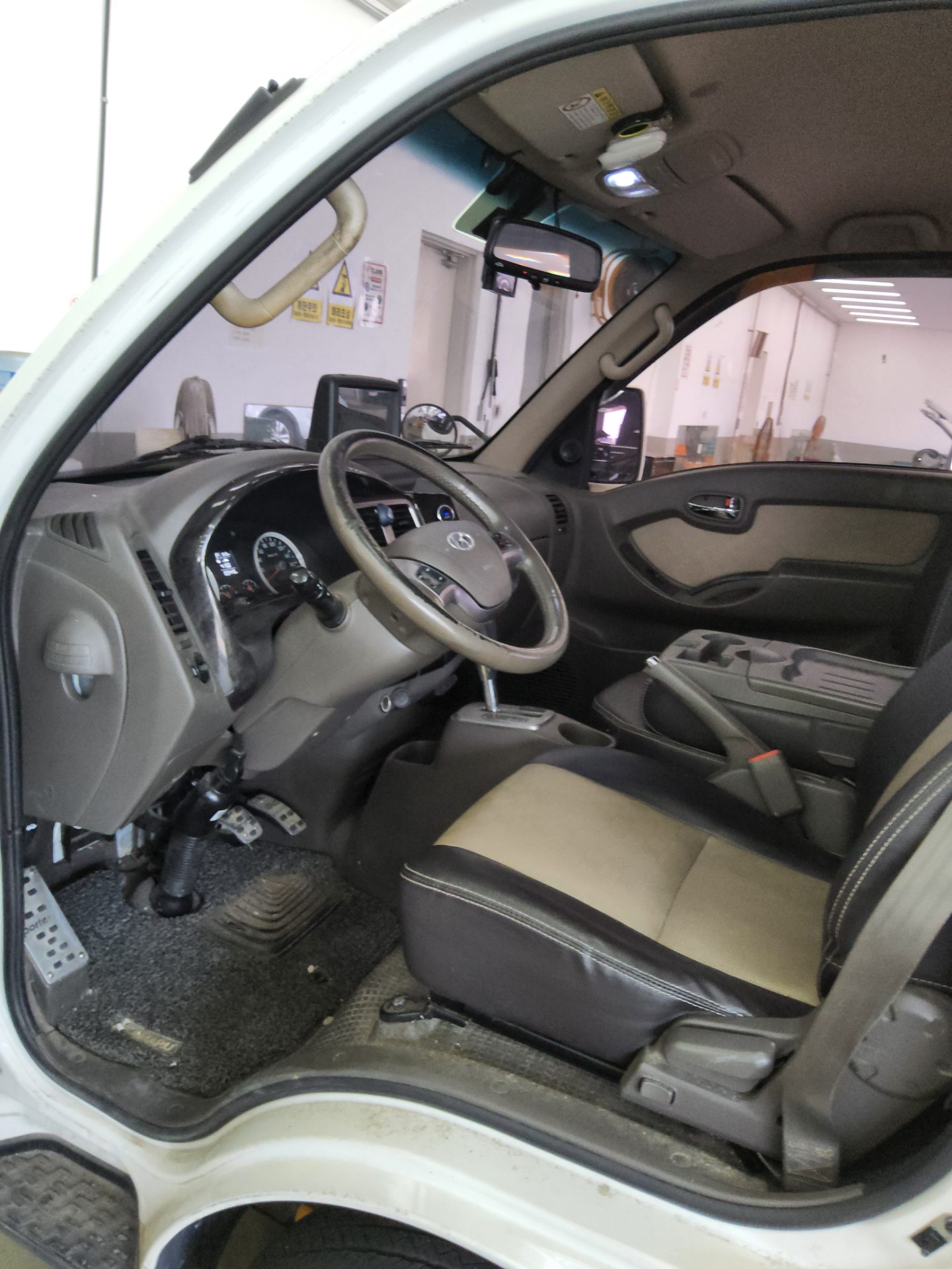 2017 - hyundai porter