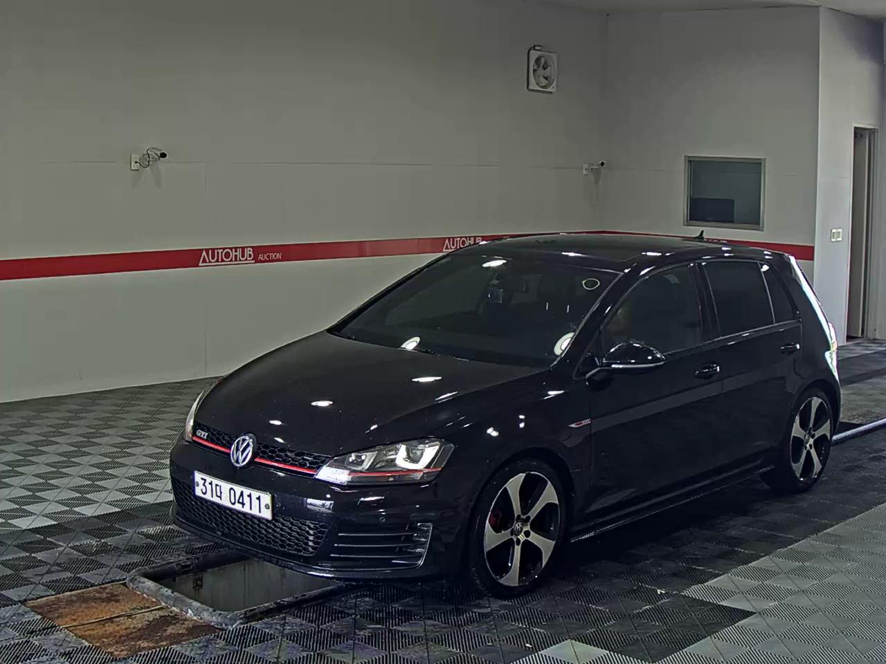 VOLKSWAGEN GOLF (7TH GEN) GTI