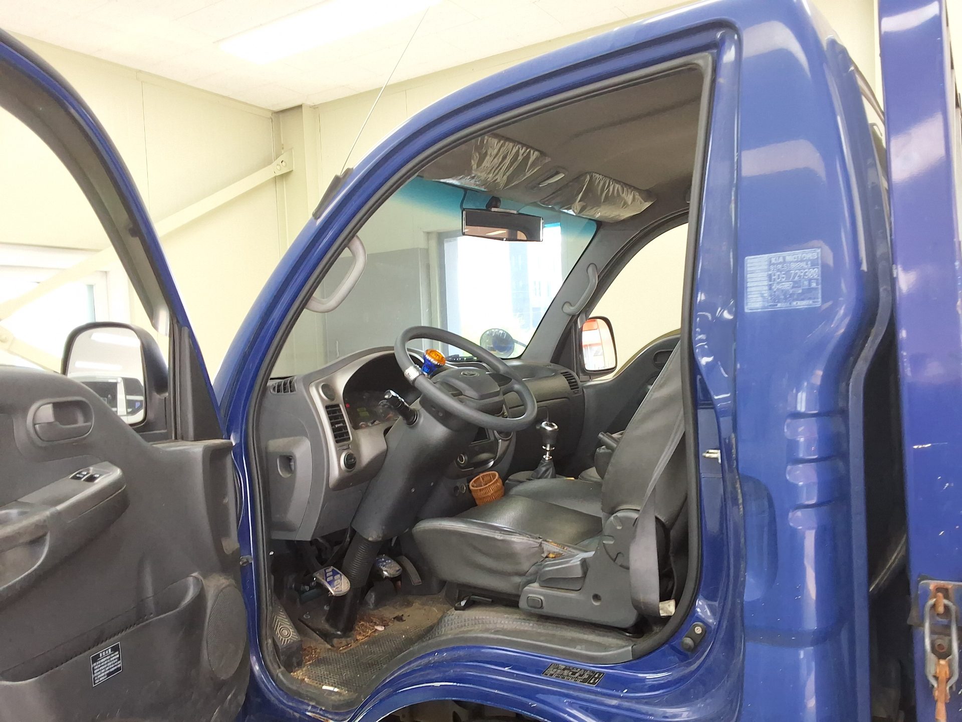 2013 - kia bongo