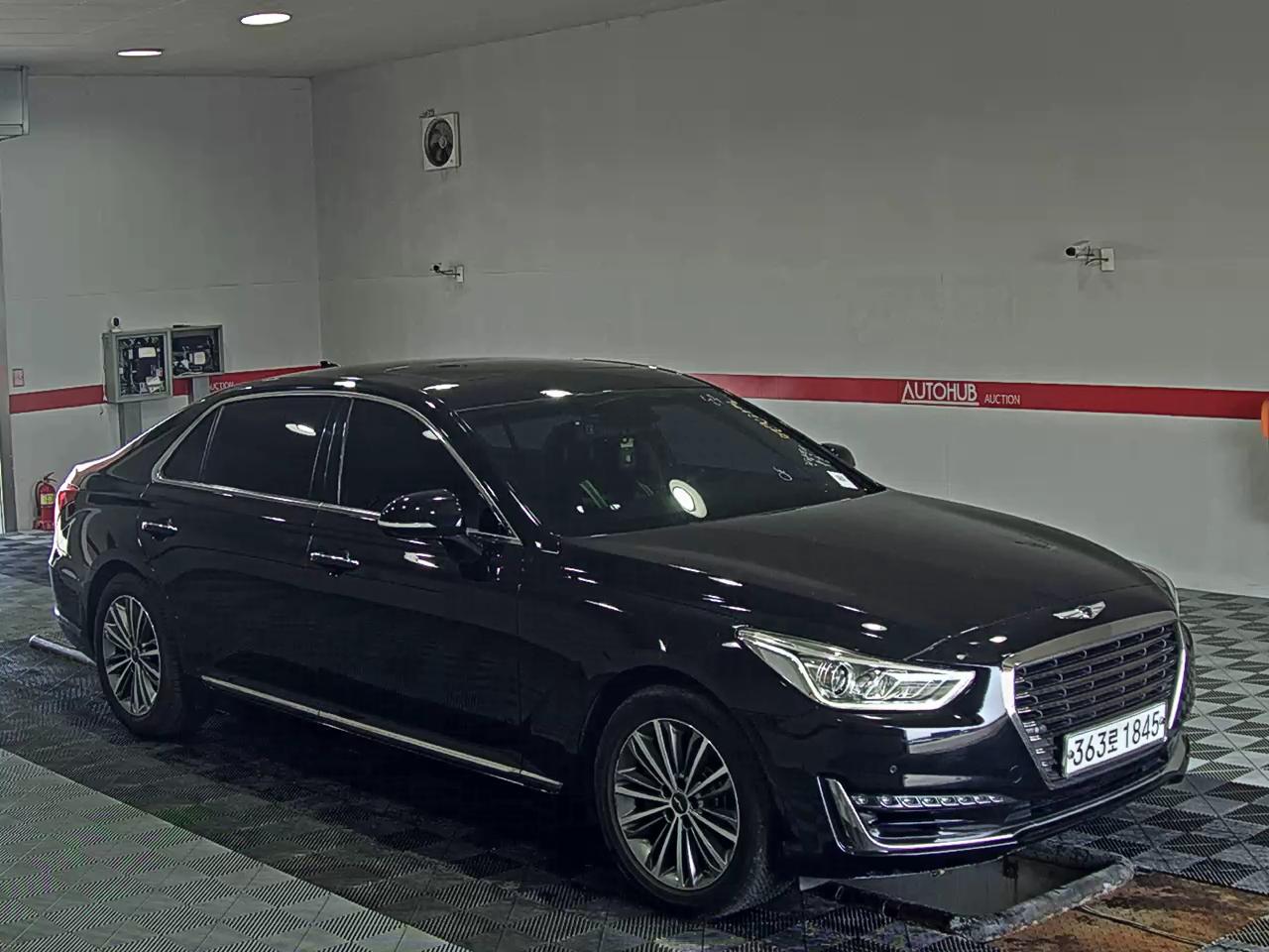 2016 - genesis eq900