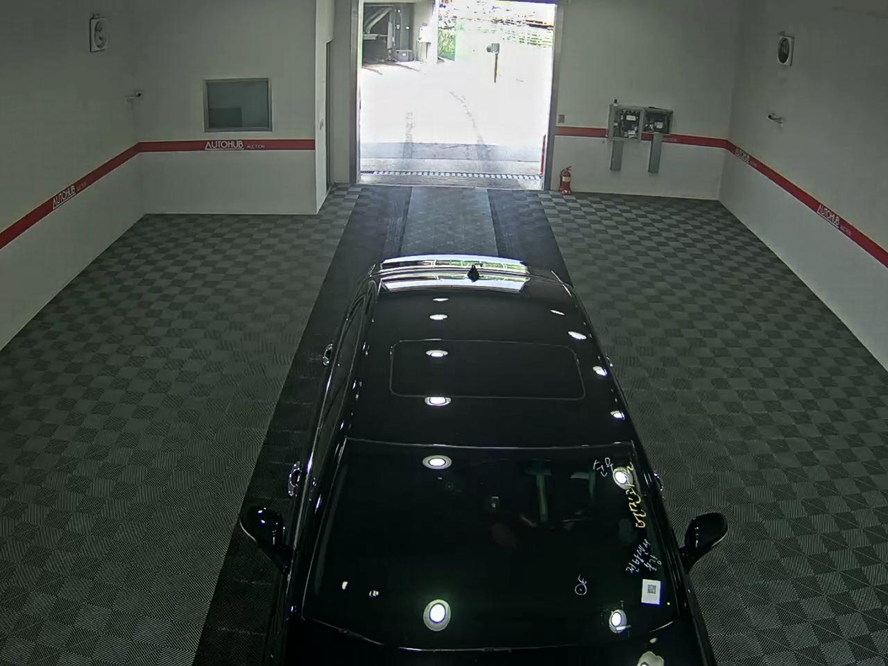 2016 - genesis eq900