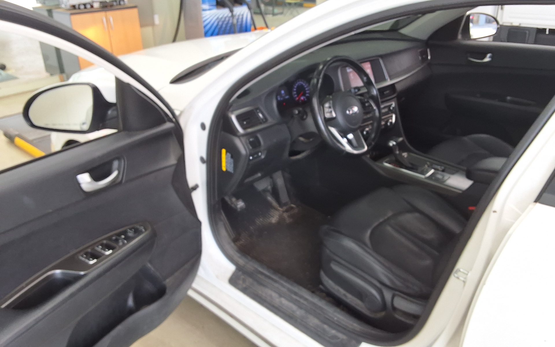 2020 - kia k5