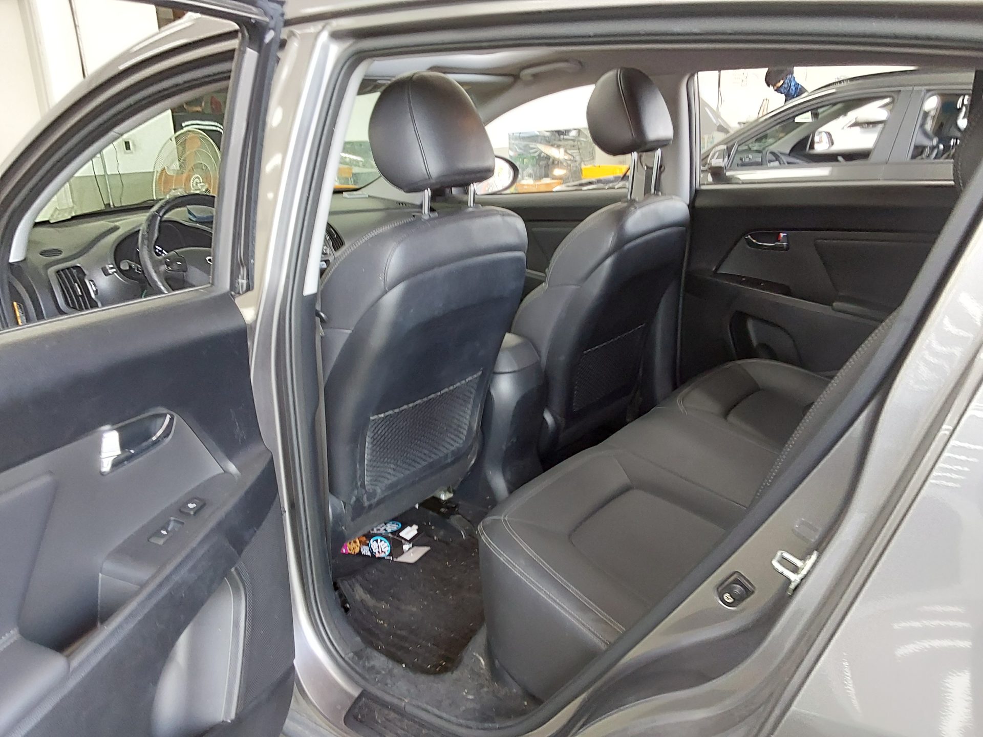 2011 - kia sportage