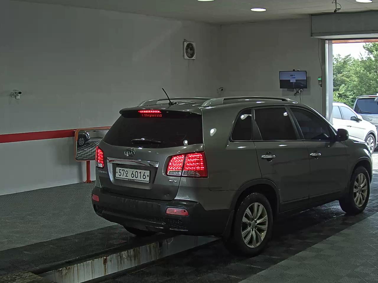2011 - kia sorento