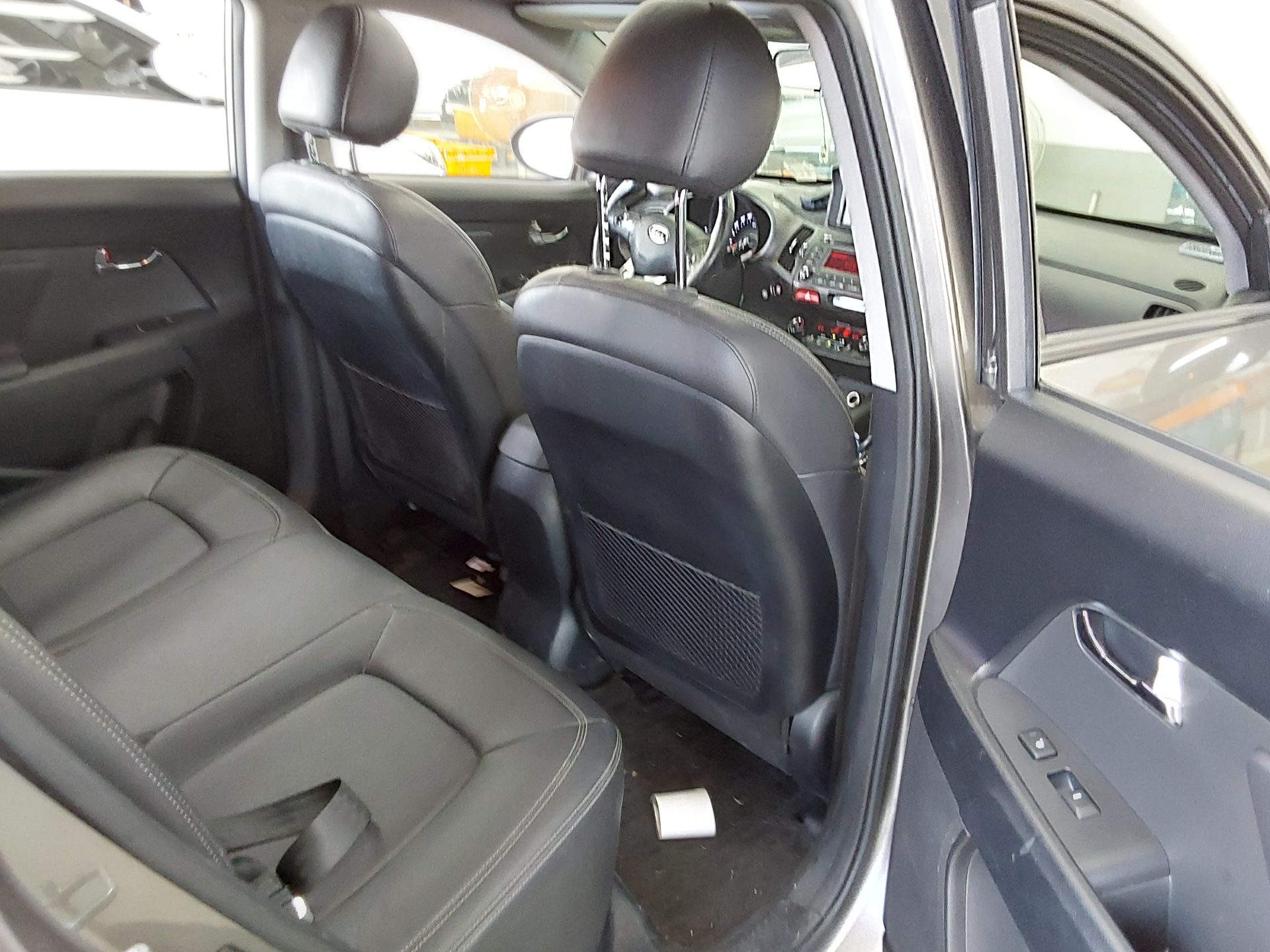 2011 - kia sportage
