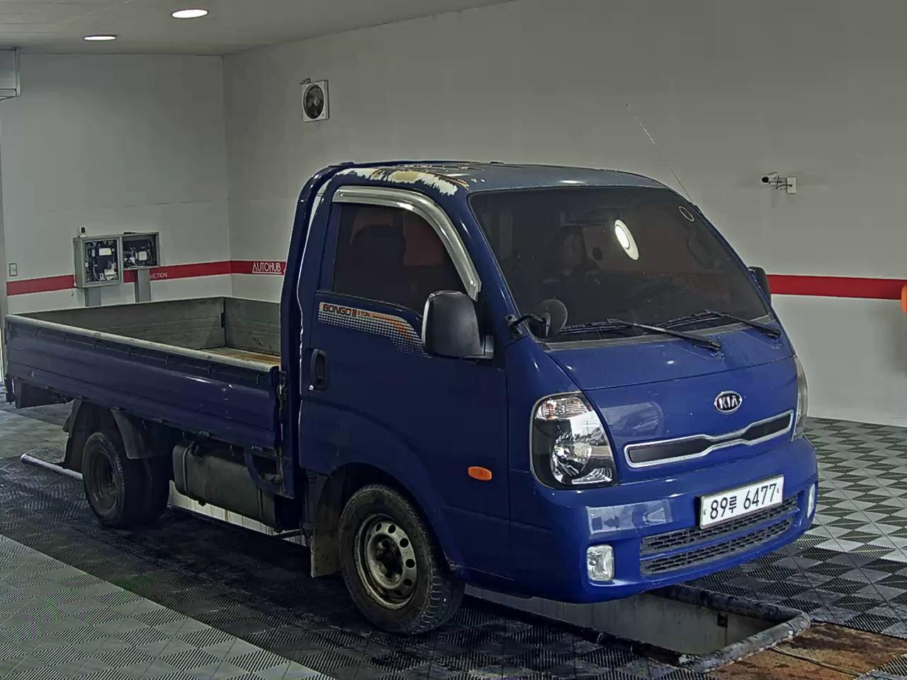 2013 - kia bongo