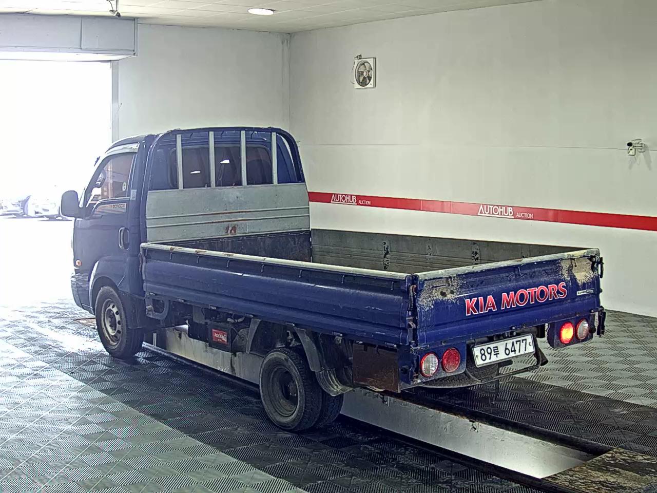 2013 - kia bongo
