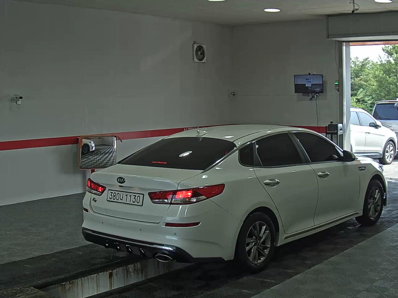 2020 - kia k5