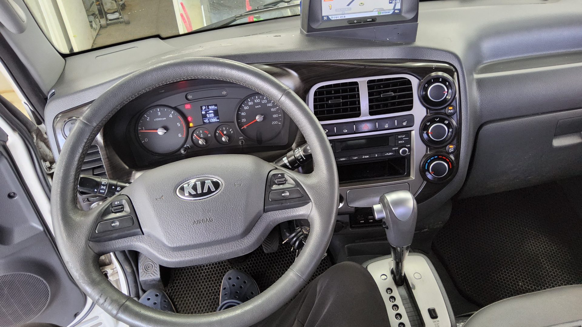 2019 - kia bongo