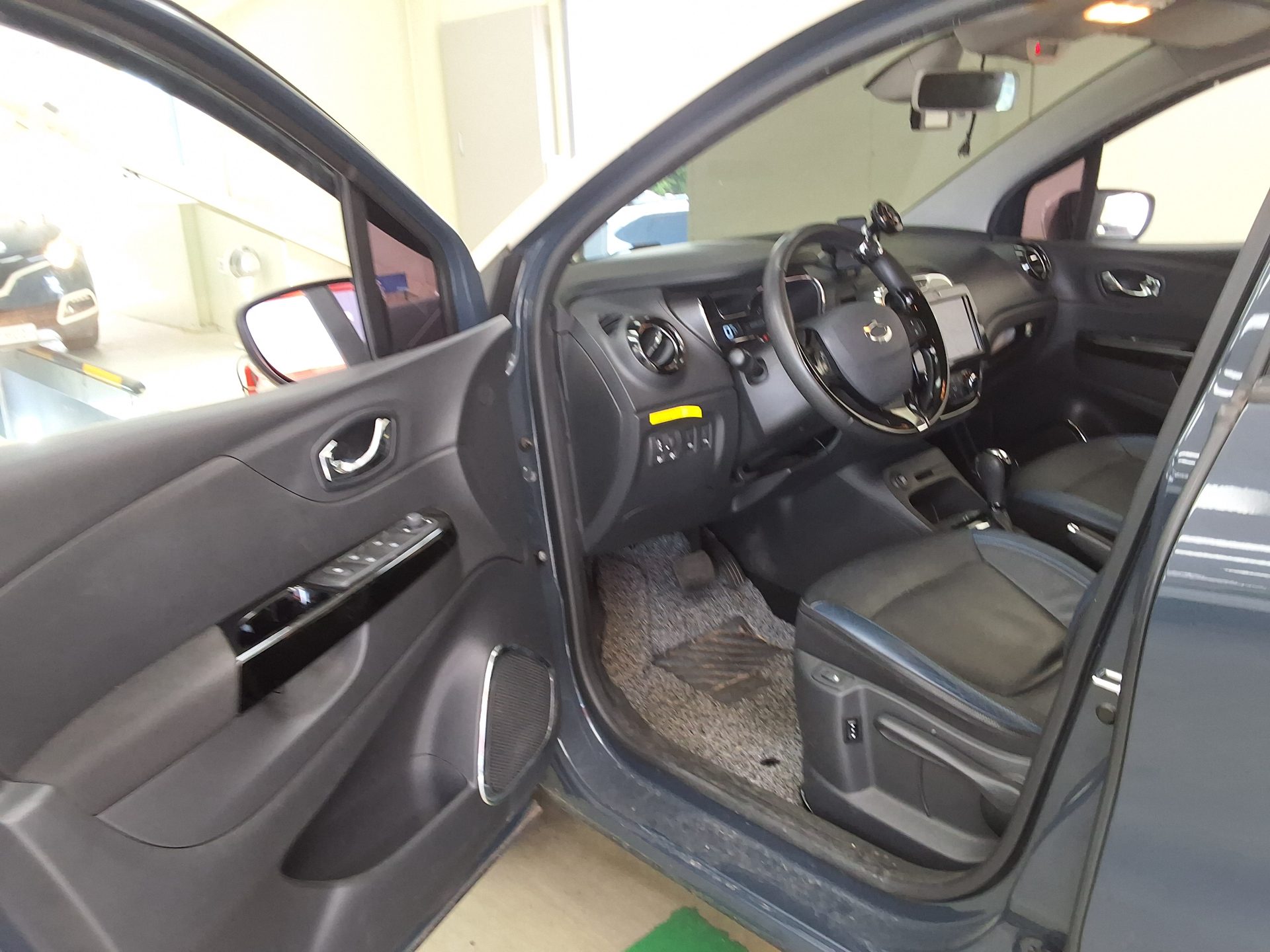 2016 - renault qm3