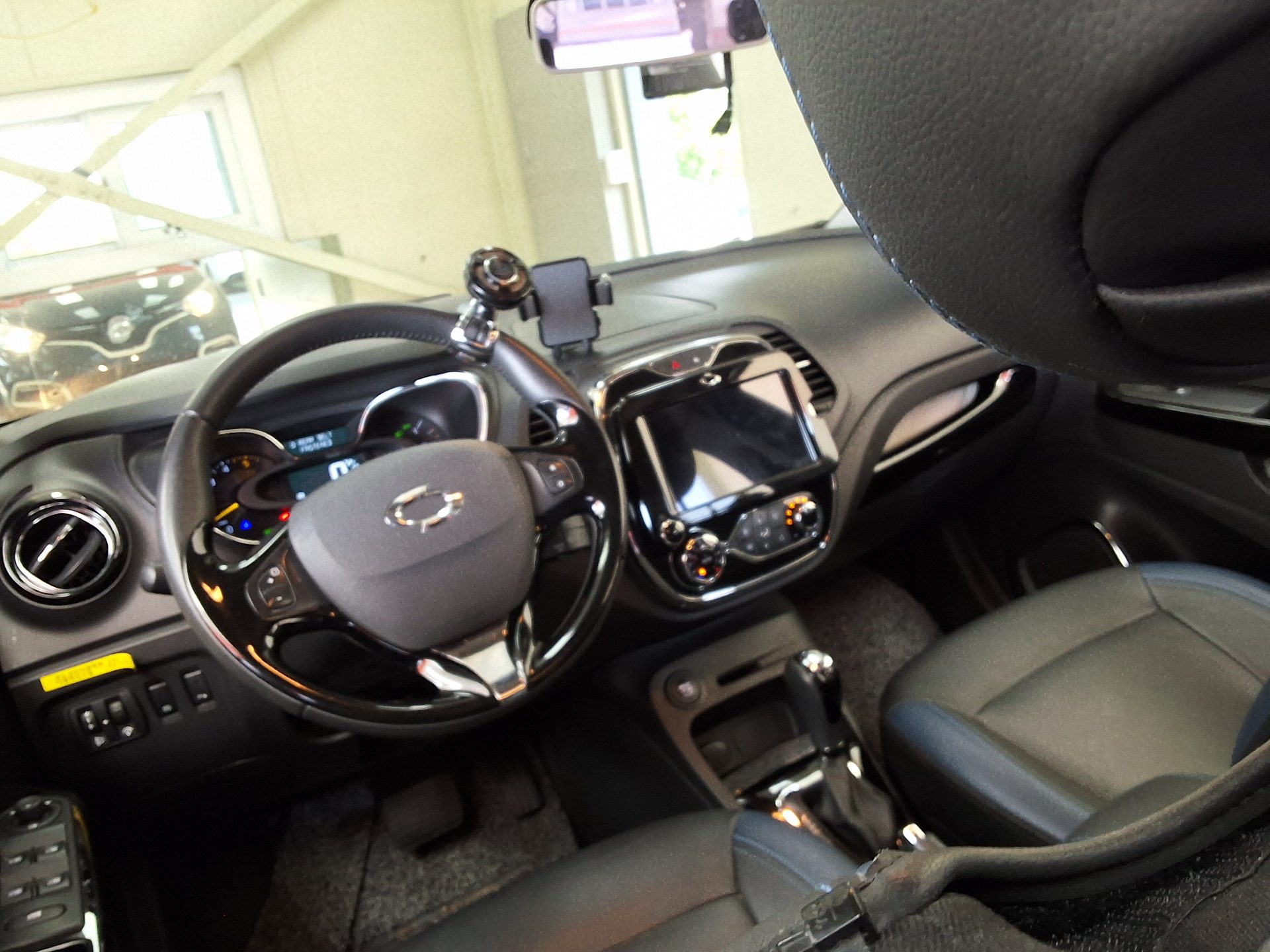 2016 - renault qm3