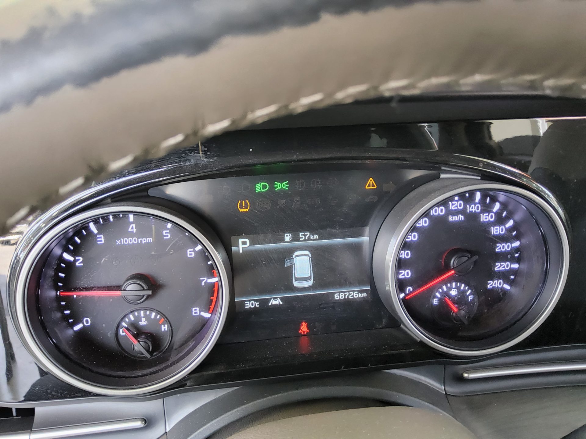 2023 - kia carnival
