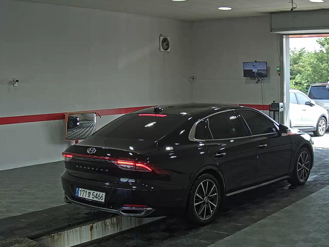 هيونداي جرانديور 2023 IG LE BLANC