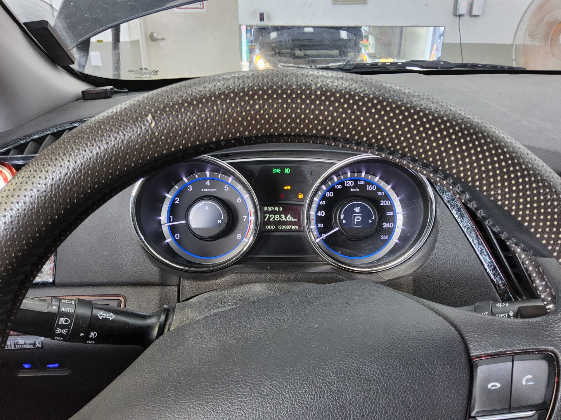 2012 - hyundai sonata