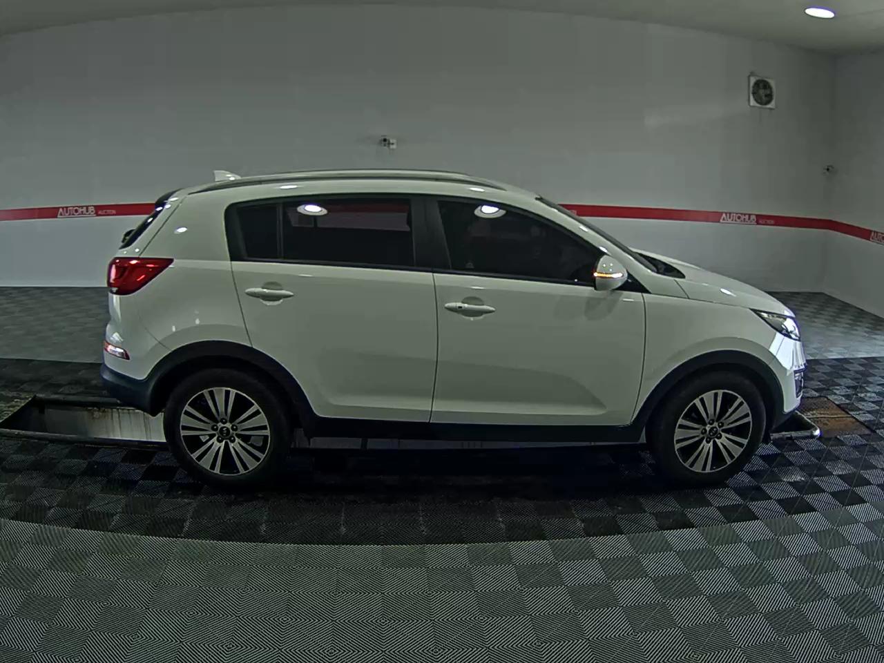 2014 - kia sportage