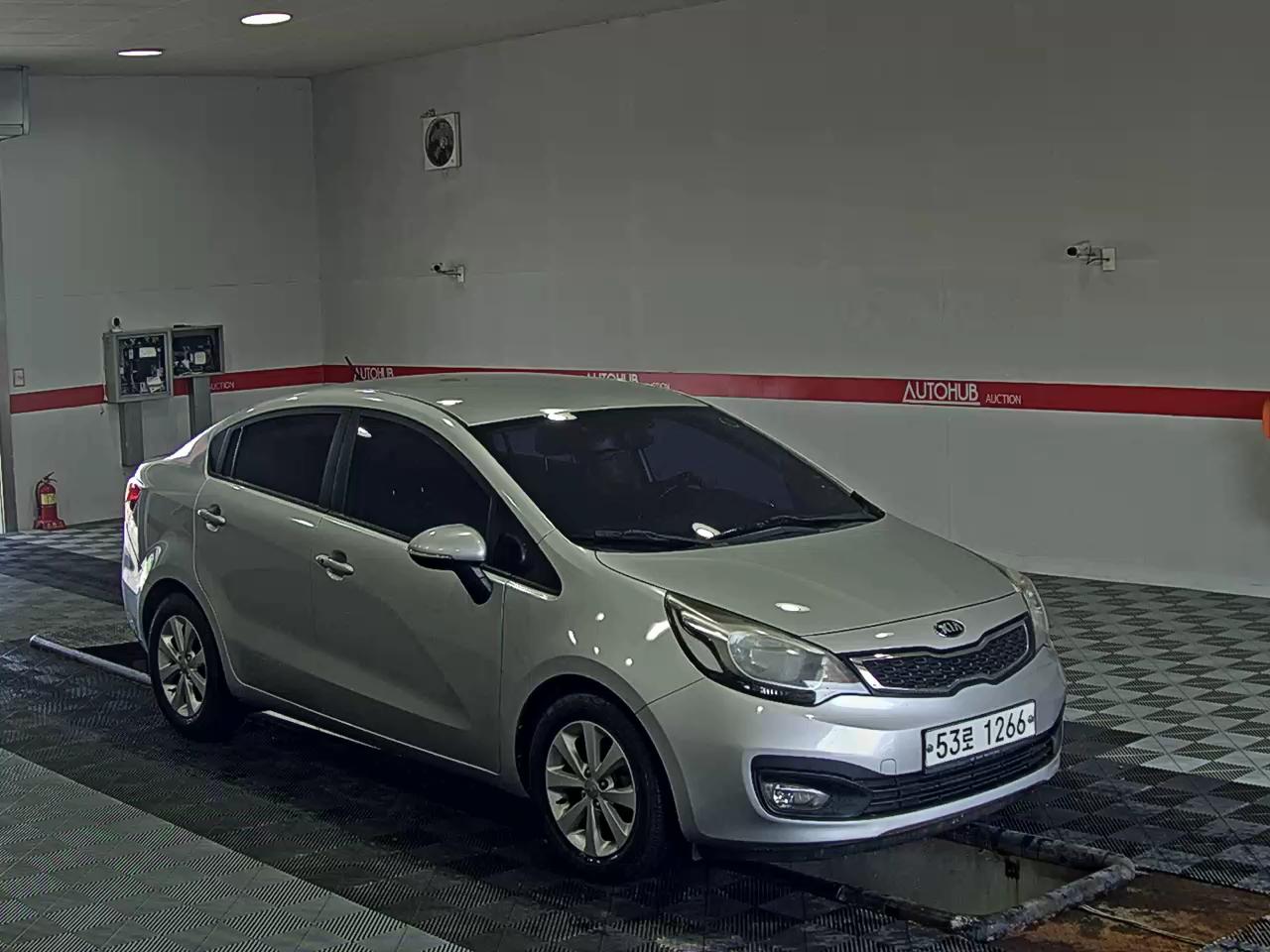 2014 - kia pride