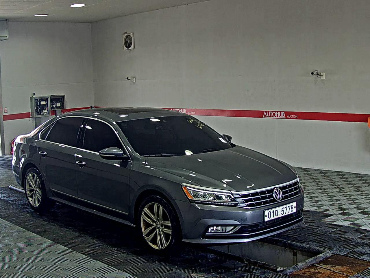 2018 - volkswagen passat