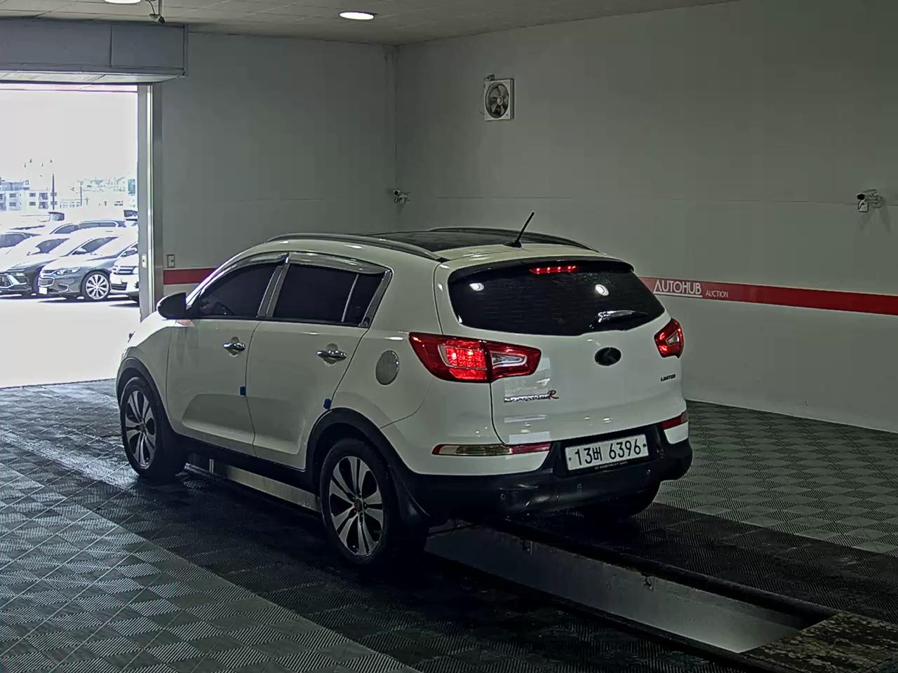 2011 - kia sportage