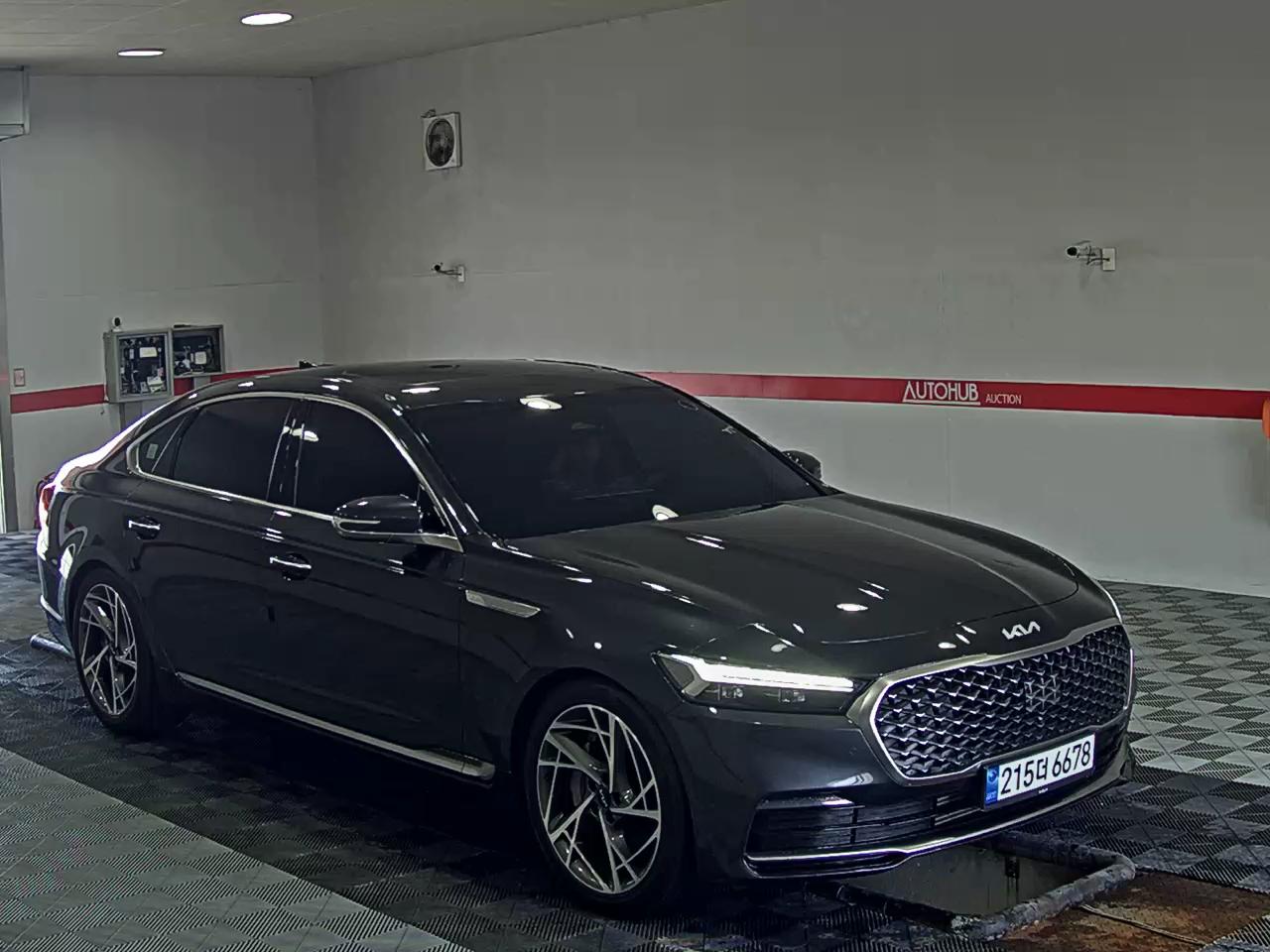 2023 - kia k9
