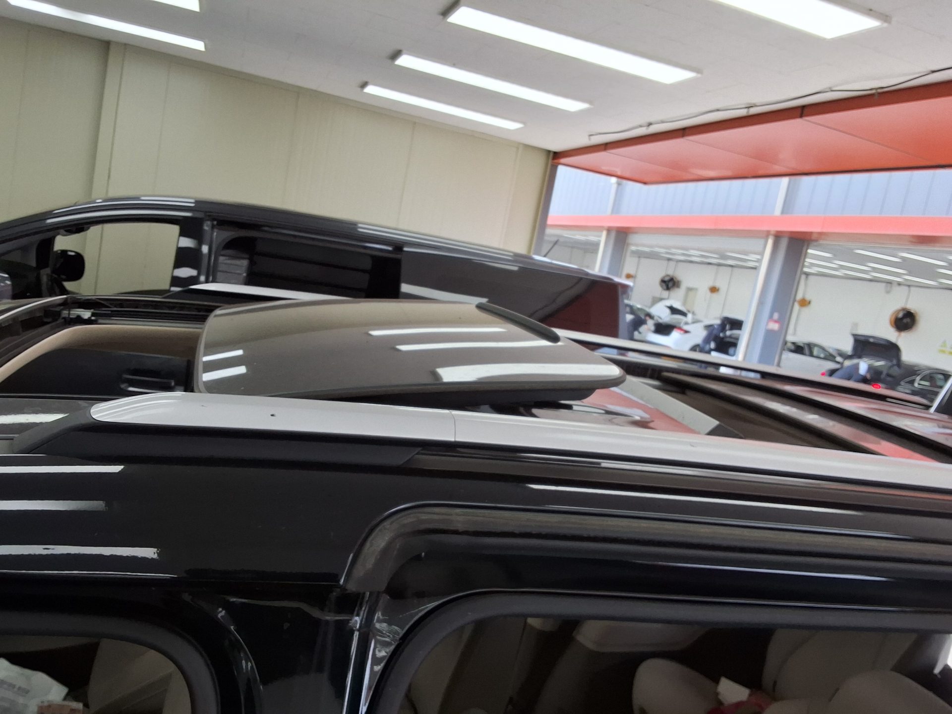 2023 - kia carnival