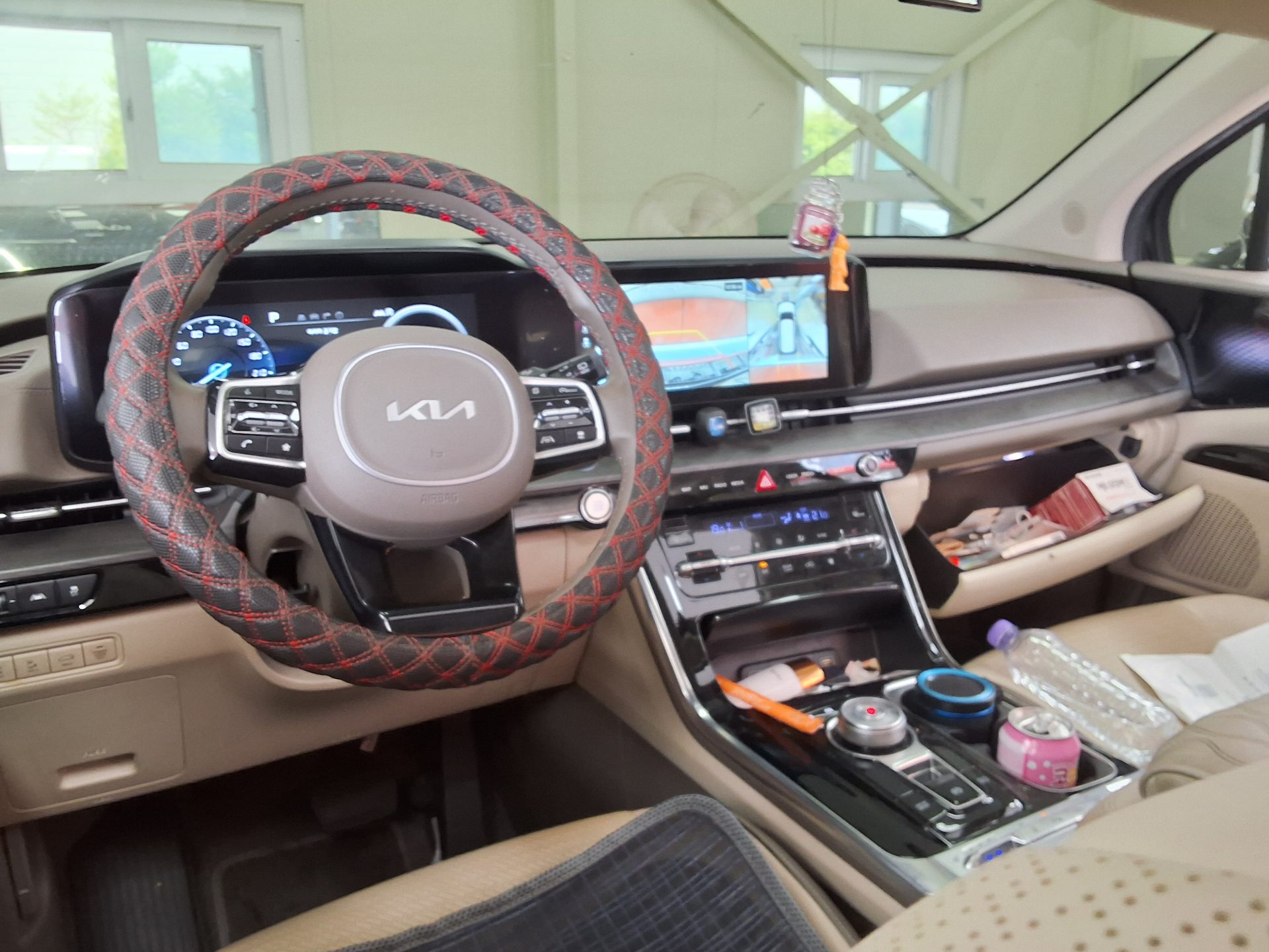 2023 - kia carnival