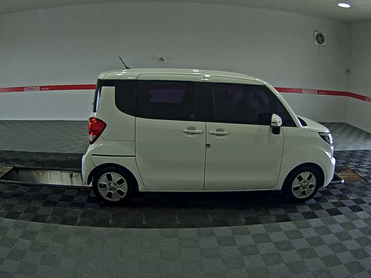 2018 - kia ray